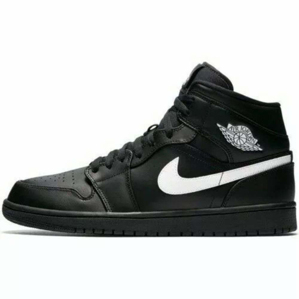 Mid-Jordan 1's black and white